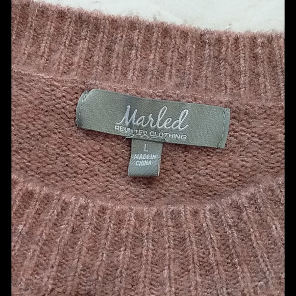 Marled Dusty Rose Sweater with side buttons, Large - Picture 6 of 9
